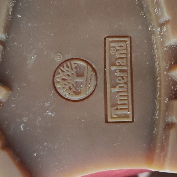 Timberland Boots RED - Kids size 12 shoes Unisex - Picture 3 of 8